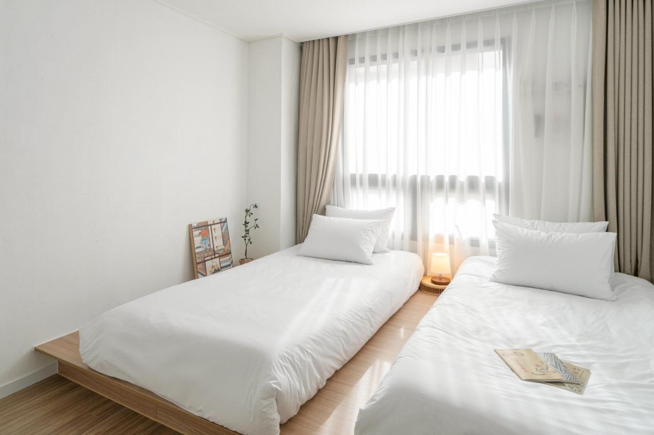 Urbanstay Boutique Ikseon Сеул Экстерьер фото