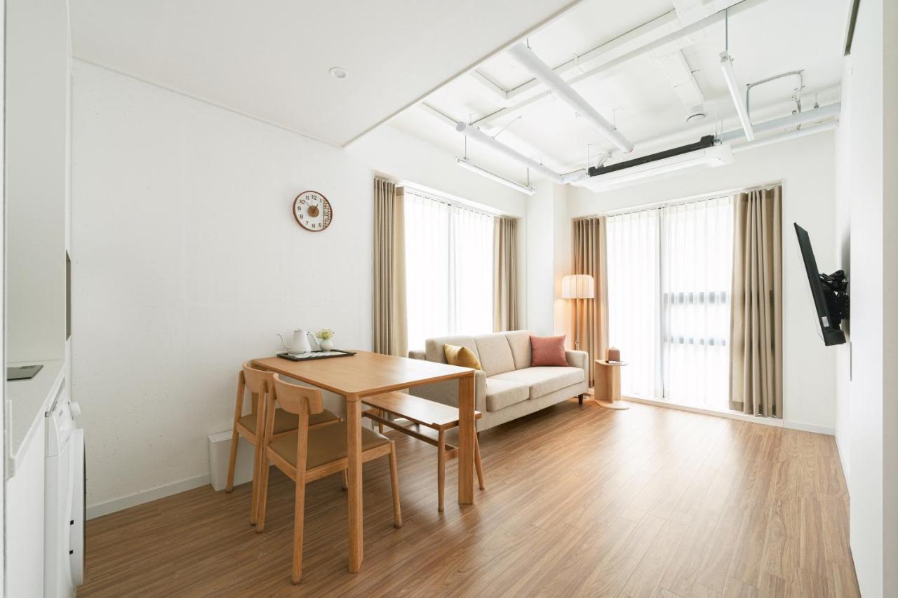 Urbanstay Boutique Ikseon Сеул Экстерьер фото